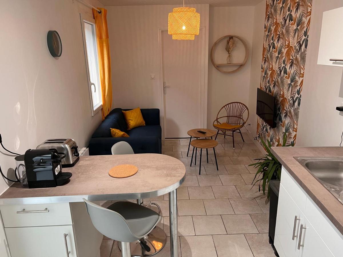 Yellowhouse - Teleworking- Wifi - Cosyhousebyjanna Châtellerault Εξωτερικό φωτογραφία